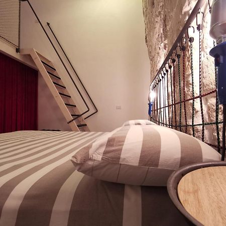 L'Officina Bed & Breakfast Bari Exterior photo