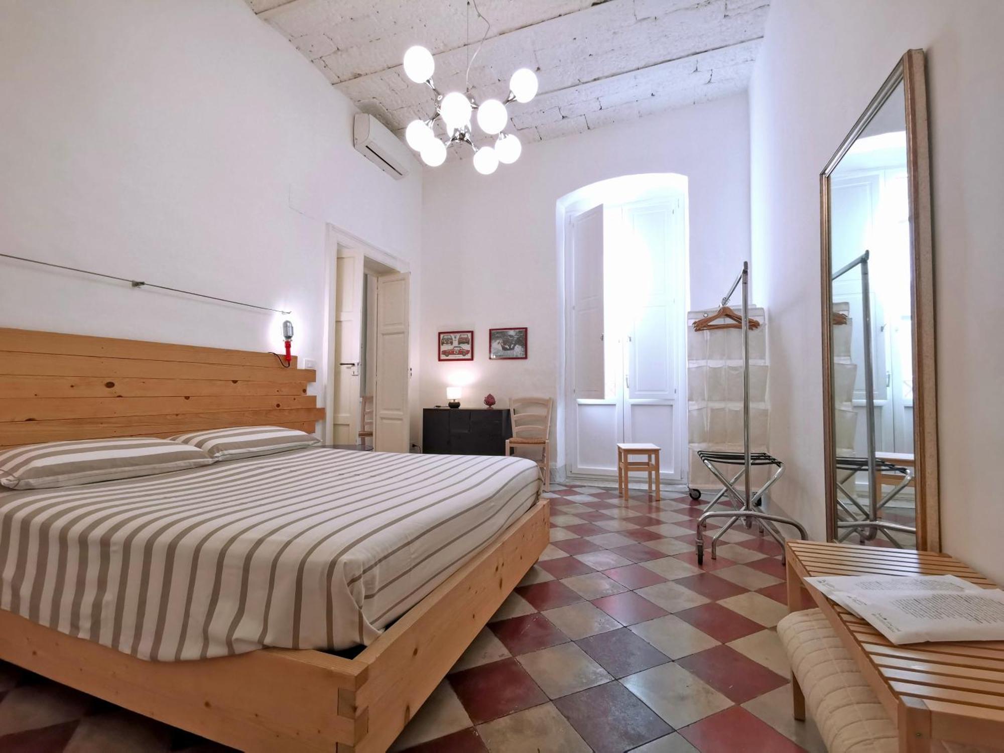 L'Officina Bed & Breakfast Bari Exterior photo