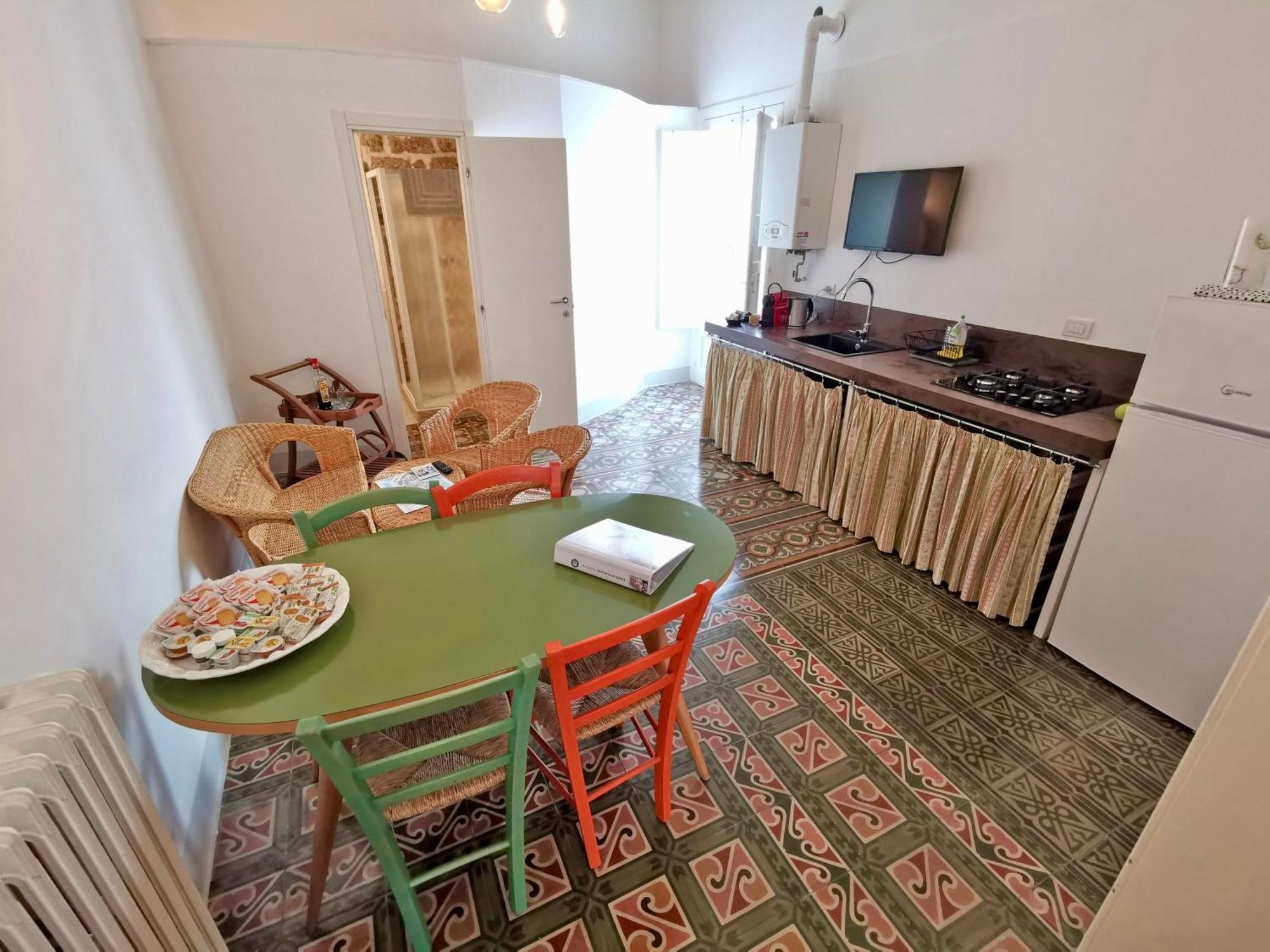 L'Officina Bed & Breakfast Bari Exterior photo